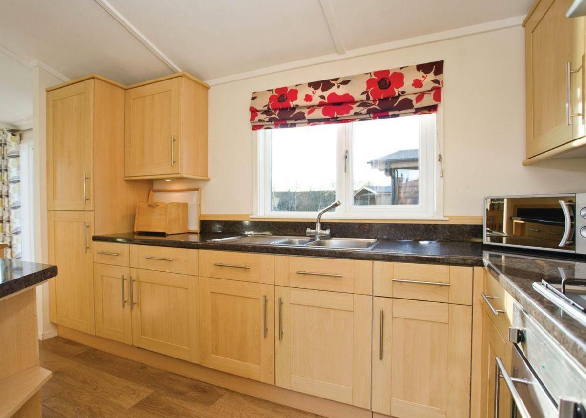 Dacre Lakeside Park Hotel Brandesburton Luaran gambar